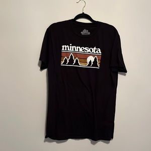 black minnesota tee
